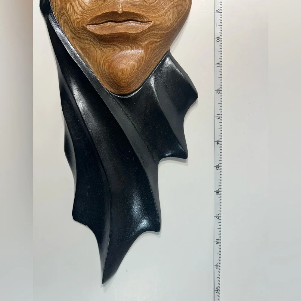 Carved Wooden Sculpture Womans Face - Picture 3 of 9